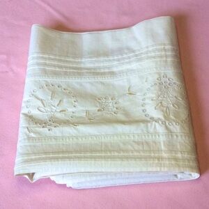 FINAL SALE PRICE Perfect Vintage Pillow Sham